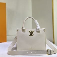 LV Shopping Bags